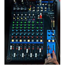 雅马哈（Yamaha）MG12XU 1台