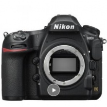 尼康（Nikon）D852 单反相机 单反机身 全画幅（约4,575万有效像素 翻折触摸屏/WiFi 4K）